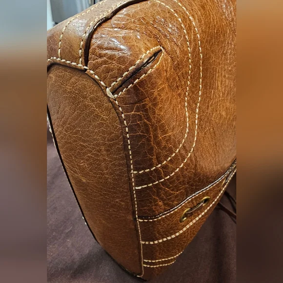 Coach Saddle Brown Vintage Chelsea 10399 Shoulder Bag w/Whipstitch Tassel Detail - Picture 14 of 17